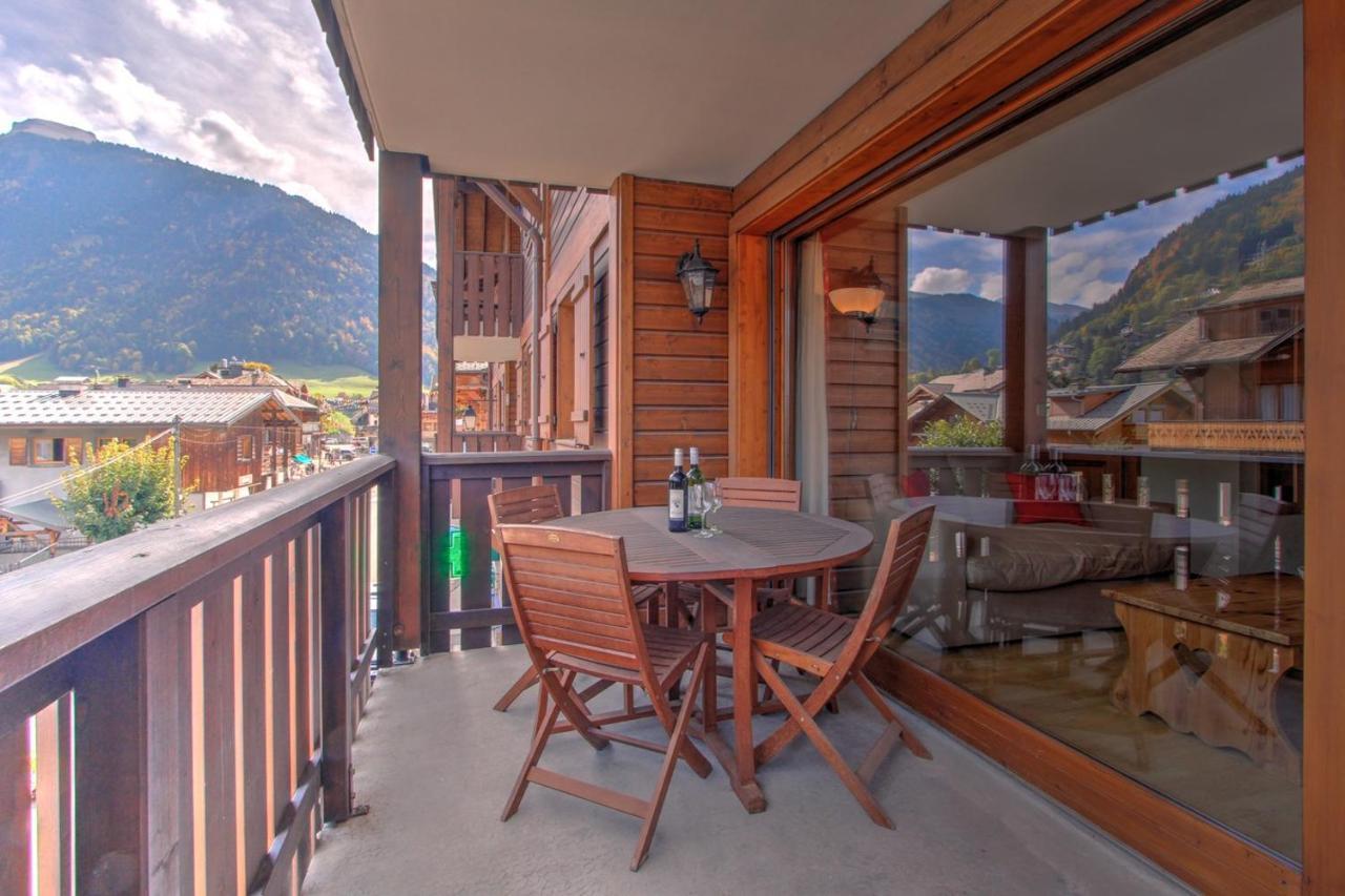 Le Slalom - Very Town Centre - Snow And Trek Morzine Bagian luar foto